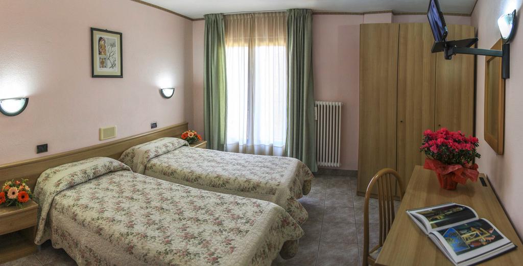 Hotel Les Saisons Saint-Vincent Extérieur photo