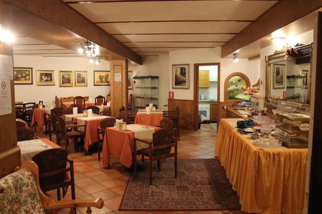 Hotel Les Saisons Saint-Vincent Extérieur photo